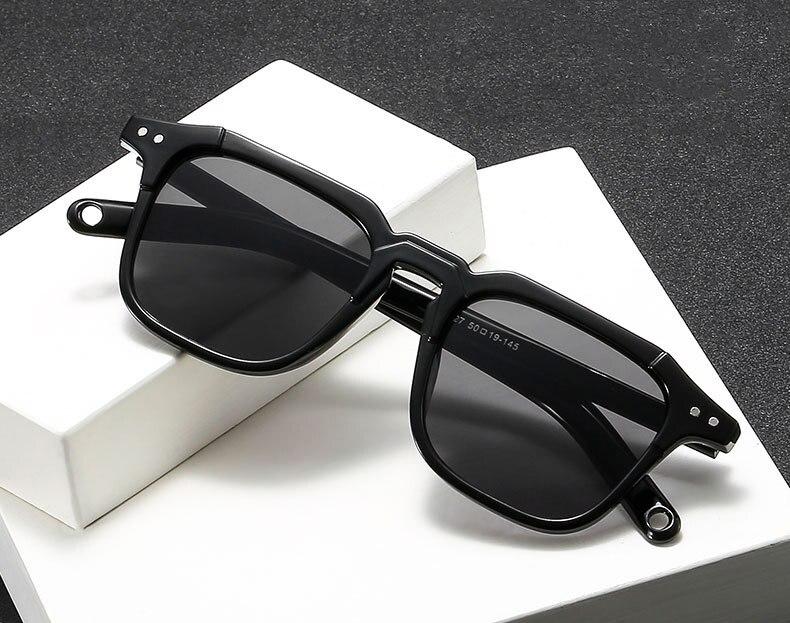 Torino Black Sunglassess GR 