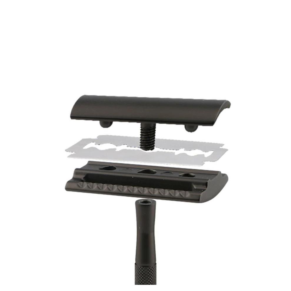 Classic Double Edge Safety Razor With 20 Blades Set | GR