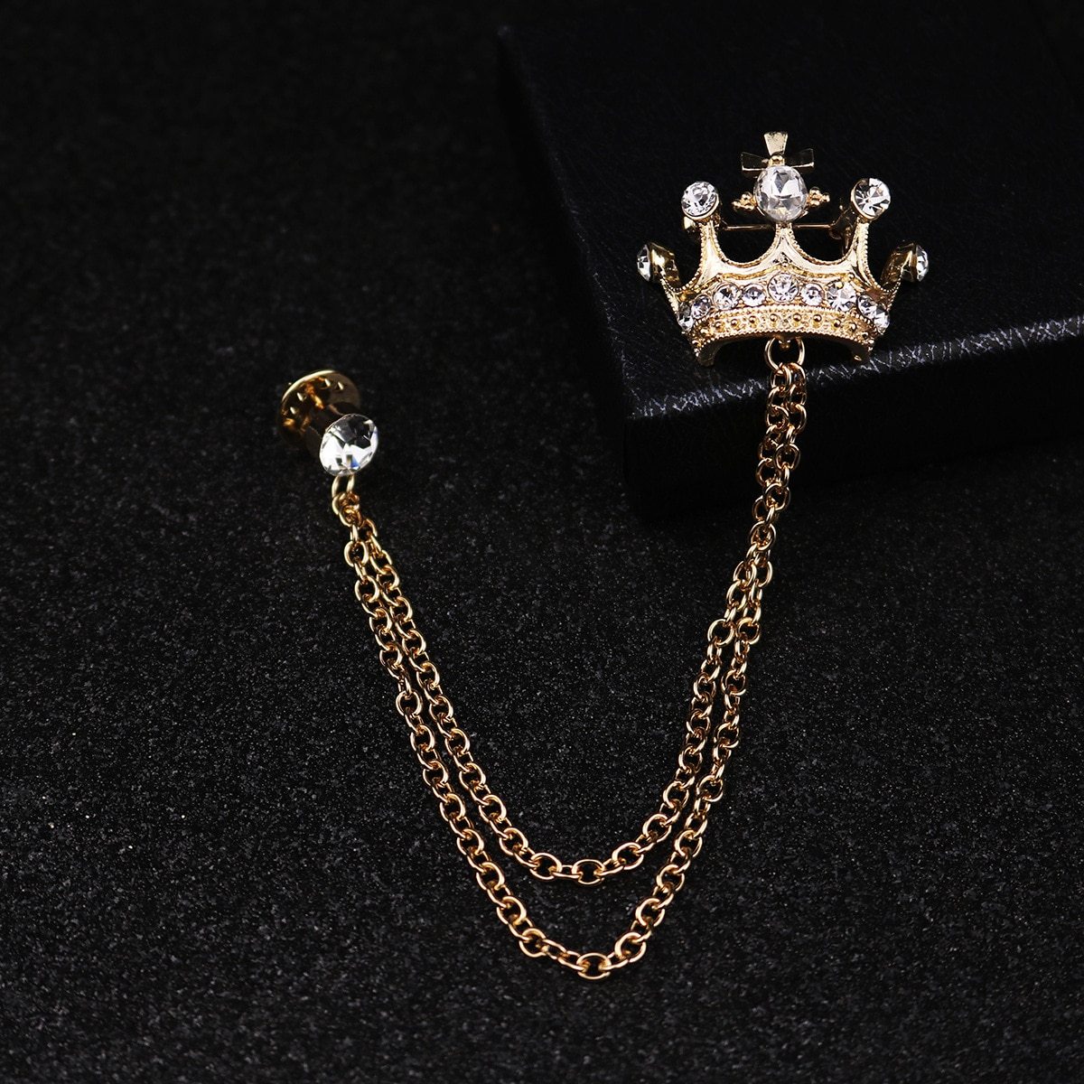 Crown Tassel Pin GR Gold 