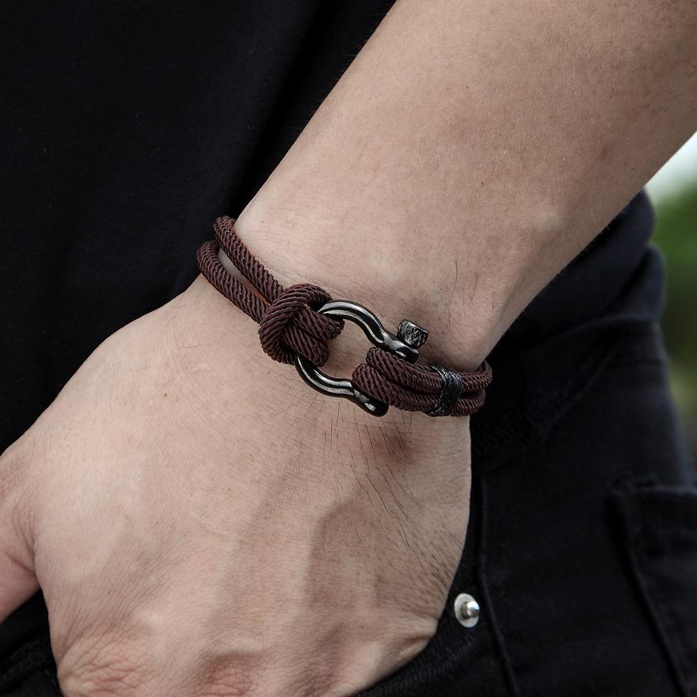 Gordi Dark Horseshoe Shackle Solid Rope Bracelet GR 