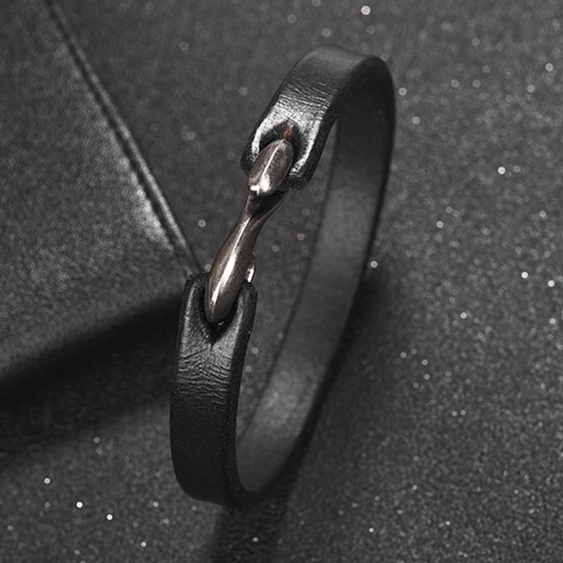 Jacob Silver-Tone Hook Leather Bracelet GR 