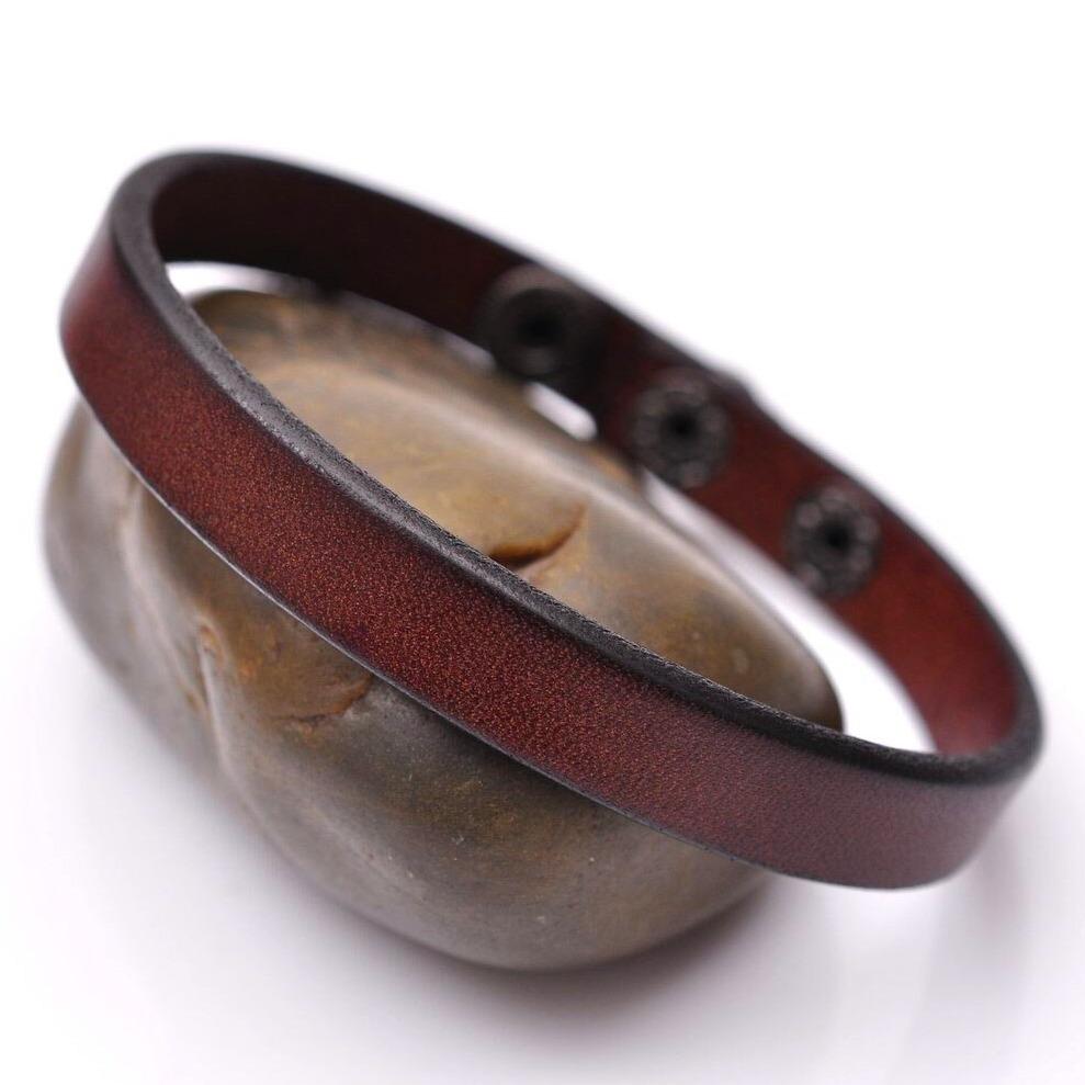 Lennart Adjustable Minimalist Cowhide Leather Bracelet GR 