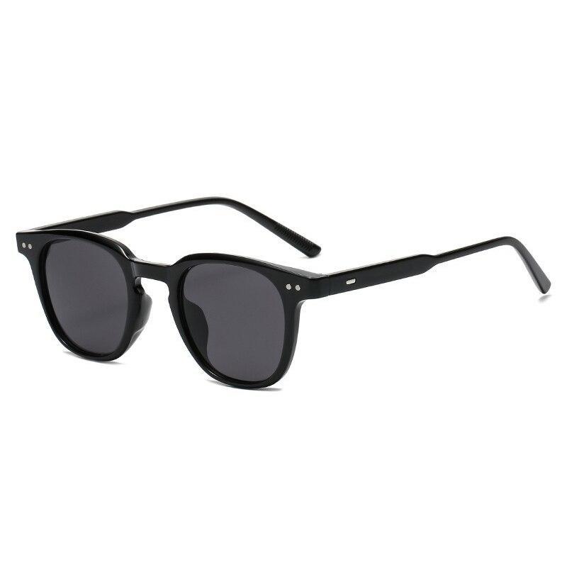 Vito Milano Black Sunglasses GR Gray UV400 